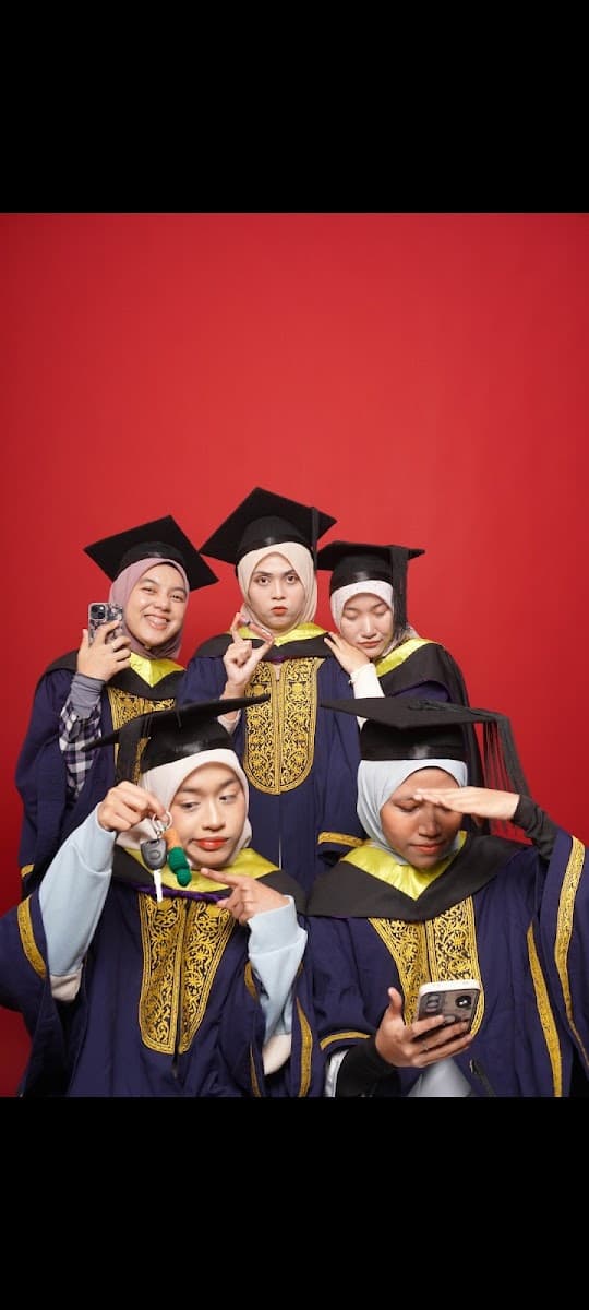 Photo from AFIQAH AMIN's Google review