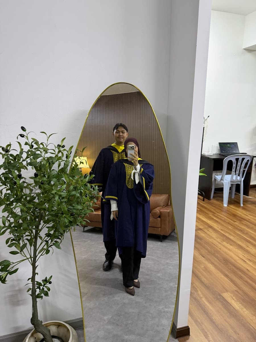 Photo from Azizul Hakim's Google review